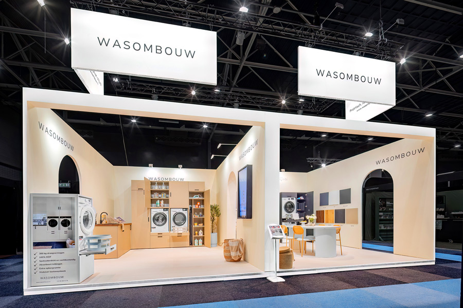 Overzicht van de Wasombouw-stand op de Eigen Huis-beurs